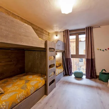 10 Personnes Proche Pistes Et Commerces Belle Vue *