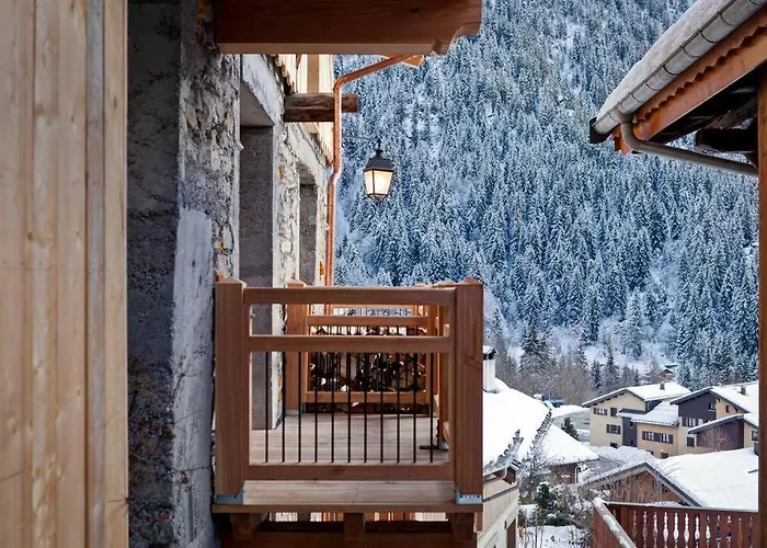 10 Personnes Proche Pistes Et Commerces Belle Vue La Plagne